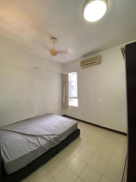 Kondominium untuk Disewa di Gurney Park Condominium - Jeanie Lim - Bedroom - PropertyGuru.com.my