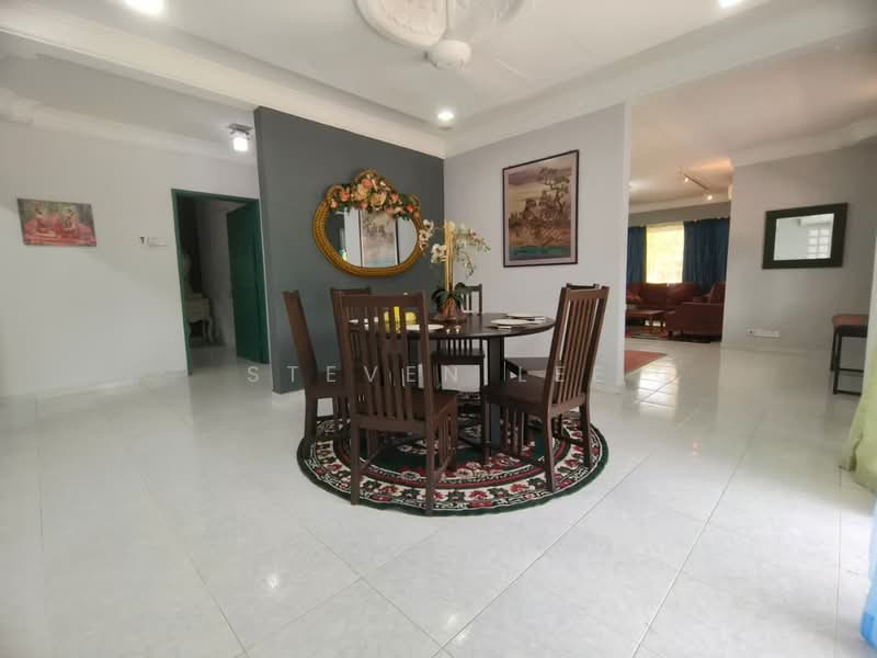 Bungalow House for Sale in Bandar Country Homes (Rawang) - Steven Lee - Dining Room - PropertyGuru.com.my