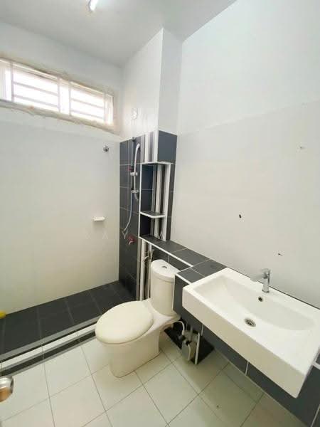 Rumah Teres 2-Tingkat untuk Dijual di Gelang Patah (Johor) - Ray Wong - PropertyGuru.com.my