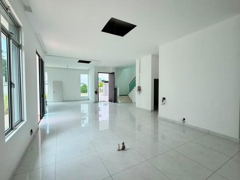 Rumah Berkembar untuk Dijual di Nusa Duta (Iskandar Puteri (Nusajaya)) - Janice . - Living Room - PropertyGuru.com.my