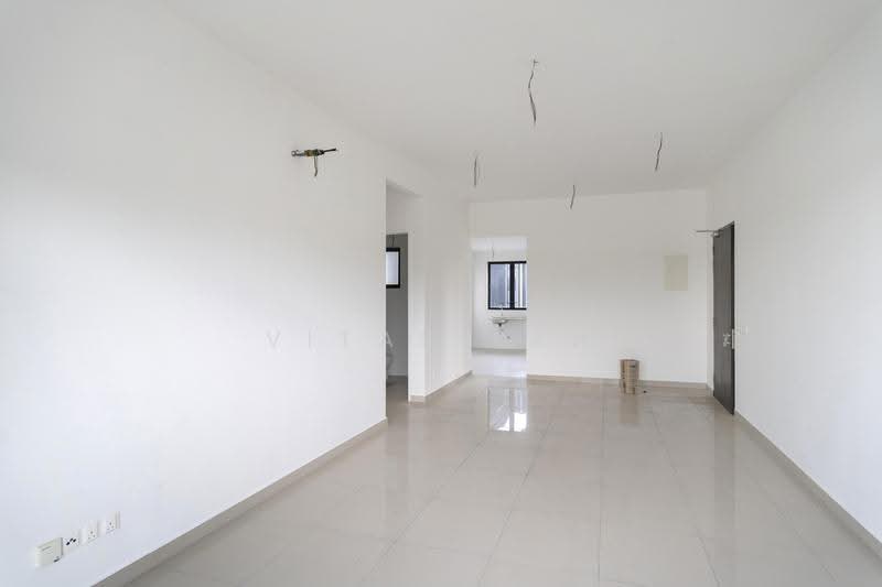 Rumah Bandar untuk Dijual di Setia Alam (Selangor) - Vitas Tan - Living Room - PropertyGuru.com.my