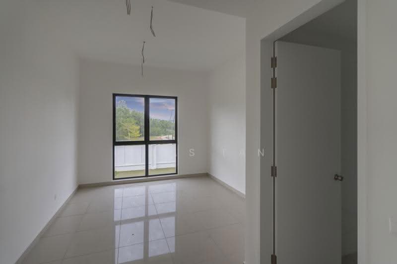 Rumah Bandar untuk Dijual di Setia Alam (Selangor) - Vitas Tan - Bedroom - PropertyGuru.com.my