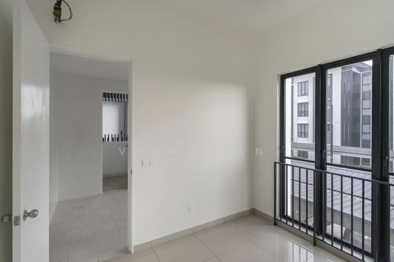 Rumah Bandar untuk Dijual di Setia Alam (Selangor) - Vitas Tan - Bedroom - PropertyGuru.com.my