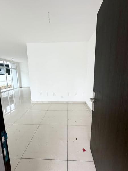 Rumah Kluster untuk Dijual di Skudai (Johor) - Yik Tat - Entrance - PropertyGuru.com.my
