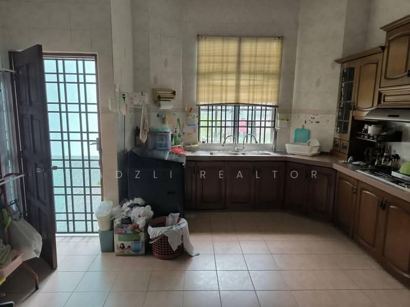 Rumah Berkembar untuk Dijual di Ampang Jaya (Ampang) - Fadzli Realtor - Kitchen - PropertyGuru.com.my