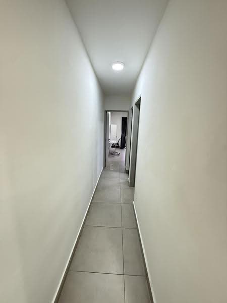 Kediaman Servis untuk Disewa di DK Impian - Stanley Sia - Corridor - PropertyGuru.com.my