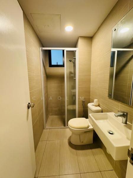 Kediaman Servis untuk Dijual di Serviced Residence @ Fera Residence @ The Quartz WM - ChaoLim . - Bathroom - PropertyGuru.com.my