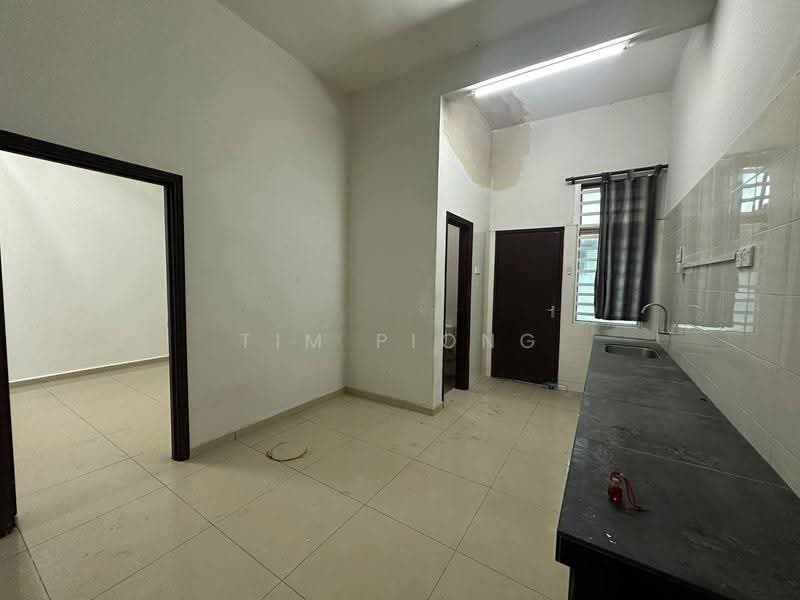 2-storey Terraced House for Sale in Paya Rumput (Melaka) - Tim Piong - Kitchen - PropertyGuru.com.my