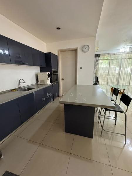 Terraced House for Rent in Cyberjaya (Selangor) - Mizan Ramlan - Kitchen - PropertyGuru.com.my