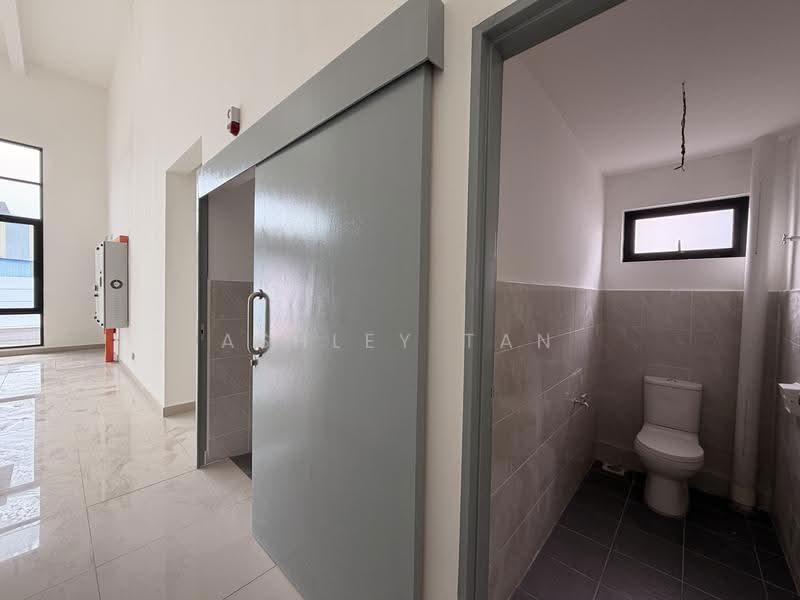 Kilang untuk Disewa di Alma (Bukit Mertajam) - Ashley Tan - Bathroom - PropertyGuru.com.my