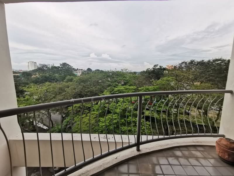 Condominium for Rent at Dynasty Condo (Dinasti Klang) - Alexa Eeu - Balcony - PropertyGuru.com.my
