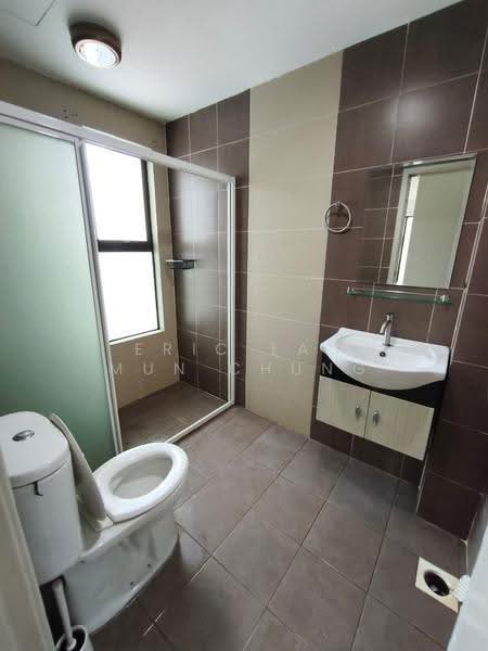 Kondominium untuk Disewa di Atmosfera Kondominium - Eric Lau Mun Chung - Bathroom - PropertyGuru.com.my