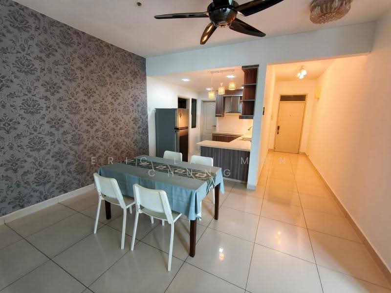 Kondominium untuk Disewa di Atmosfera Kondominium - Eric Lau Mun Chung - Dining Room - PropertyGuru.com.my