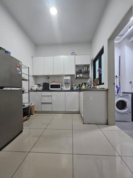 Condominium for Rent at Parkhill Residence - Chris CK - Kitchen - PropertyGuru.com.my