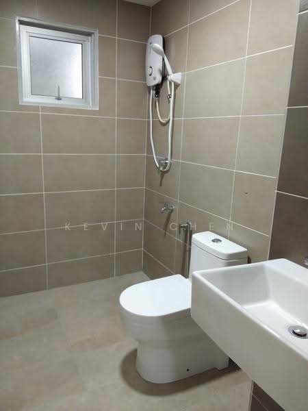 Kondominium untuk Disewa di Impian Selatan Kondominium Southern Height - Kevin Chen - Bathroom - PropertyGuru.com.my