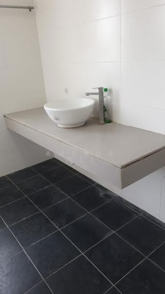 2-storey Terraced House for Sale in Cyberjaya (Selangor) - Amanda Wee - Bathroom - PropertyGuru.com.my