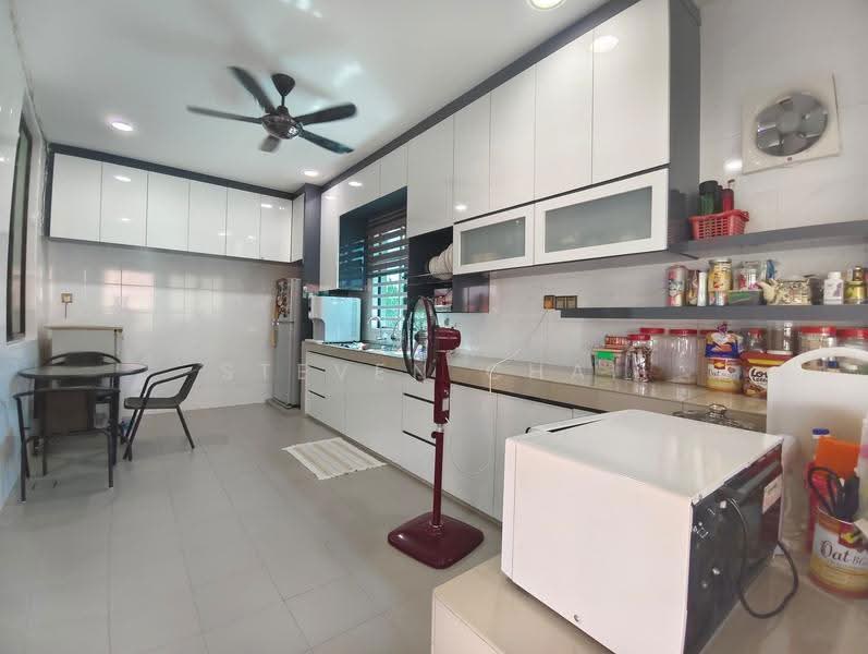 Semi-Detached House for Sale in Rambai Jaya (Bukit Rambai) - Steven Chai - Kitchen - PropertyGuru.com.my