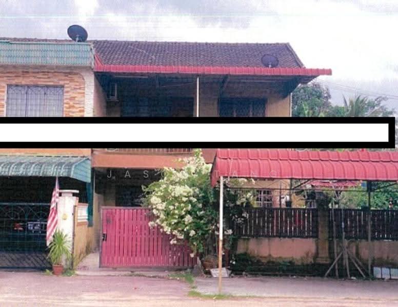 2-storey Terraced House for Sale in Taman Sri Tengah (Kluang) - Jason Tang - Exterior - PropertyGuru.com.my