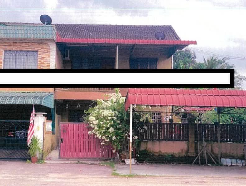 2-storey Terraced House for Sale in Taman Sri Tengah (Kluang) - Jason Tang - Exterior - PropertyGuru.com.my