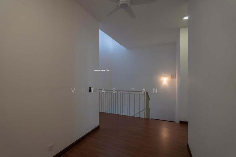 2-storey Terraced House for Rent in Setia Utama (Setia Alam) - Vitas Tan - Corridor - PropertyGuru.com.my