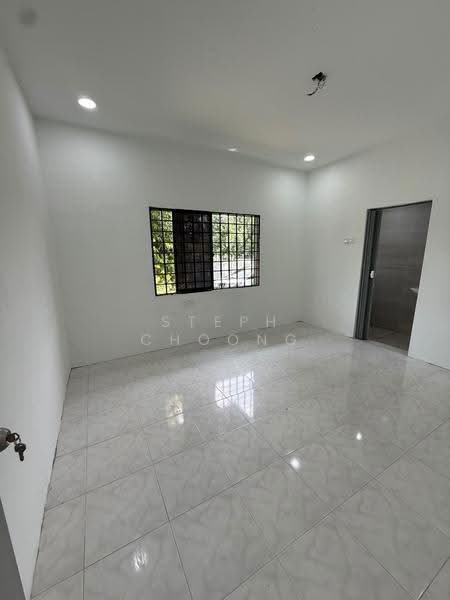 Rumah Teres 1-Tingkat untuk Dijual di Kulai Besar (Kulai) - Steph Choong - Interior - PropertyGuru.com.my