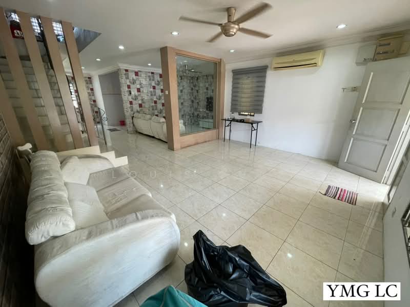 2-storey Terraced House for Rent in Setia Impian (Setia Alam) - Louis Chan - Living Room - PropertyGuru.com.my