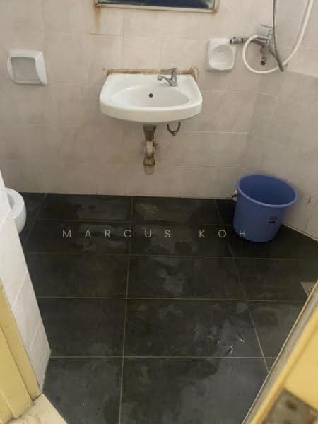 Condominium for Sale at Changkat View - Marcus Koh - Bathroom - PropertyGuru.com.my