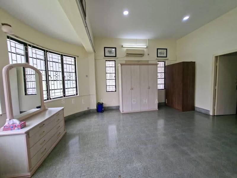Bungalow House untuk Dijual di Federal Hill (Bangsar) - Selina Chai - Bedroom - PropertyGuru.com.my