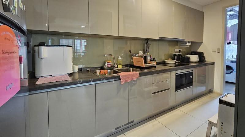 Kediaman Servis untuk Dijual di Ativo Suites @ Damansara Avenue - Joyce Chee - Kitchen - PropertyGuru.com.my