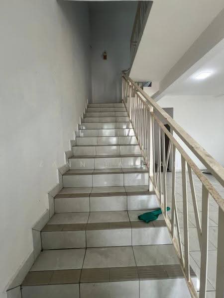 Rumah Teres 2-Tingkat untuk Dijual di Serendah (Selangor) - Zann Fauzan - Interior - PropertyGuru.com.my