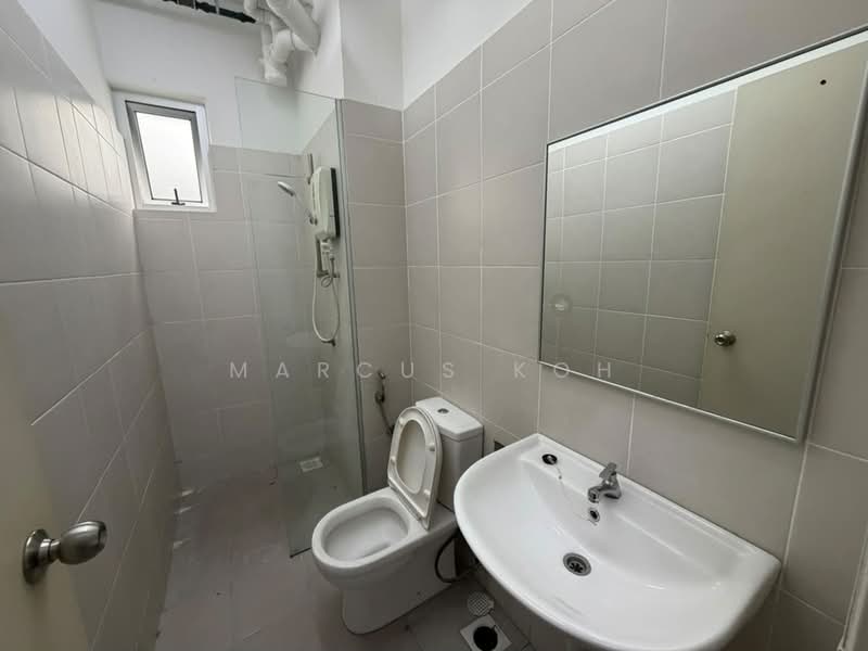 Pangsapuri untuk Disewa di Residensi Seri Wahyu - Marcus Koh - Bathroom - PropertyGuru.com.my
