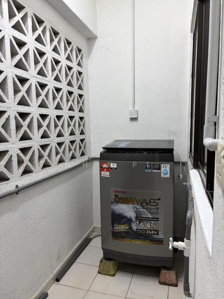 Condominium for Rent at Vista Komanwel A - Chin PT - Yard - PropertyGuru.com.my