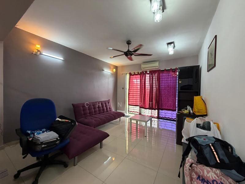 Condominium for Rent at Vista Komanwel A - Chin PT - Living Room - PropertyGuru.com.my