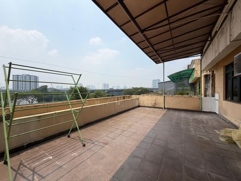 Condominium for Rent at Vista Komanwel A - Chin PT - Balcony - PropertyGuru.com.my