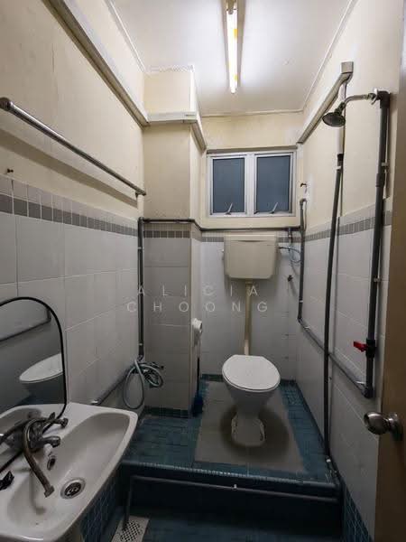 Office for Rent in Taman Maluri (Cheras) - Alicia Choong - Bathroom - PropertyGuru.com.my
