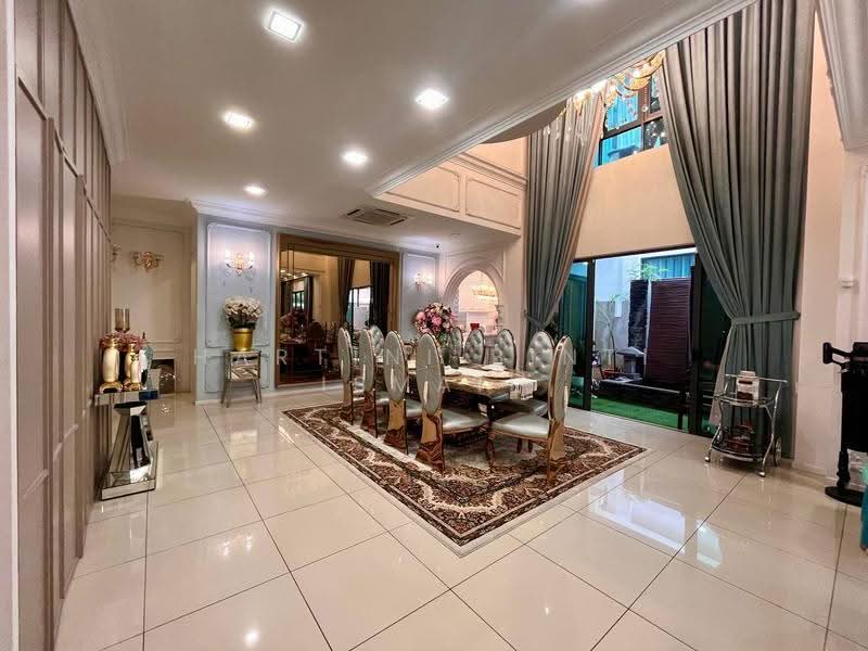 Semi-Detached House for Sale in Kajang (Selangor) - Hartini Binti Ismail - Dining Room - PropertyGuru.com.my