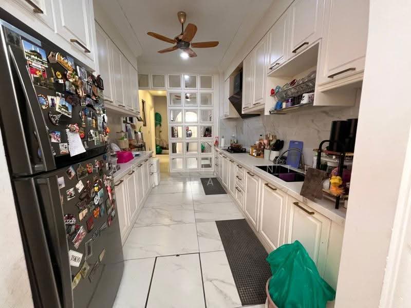 Semi-Detached House for Sale in Kajang (Selangor) - Hartini Binti Ismail - Kitchen - PropertyGuru.com.my