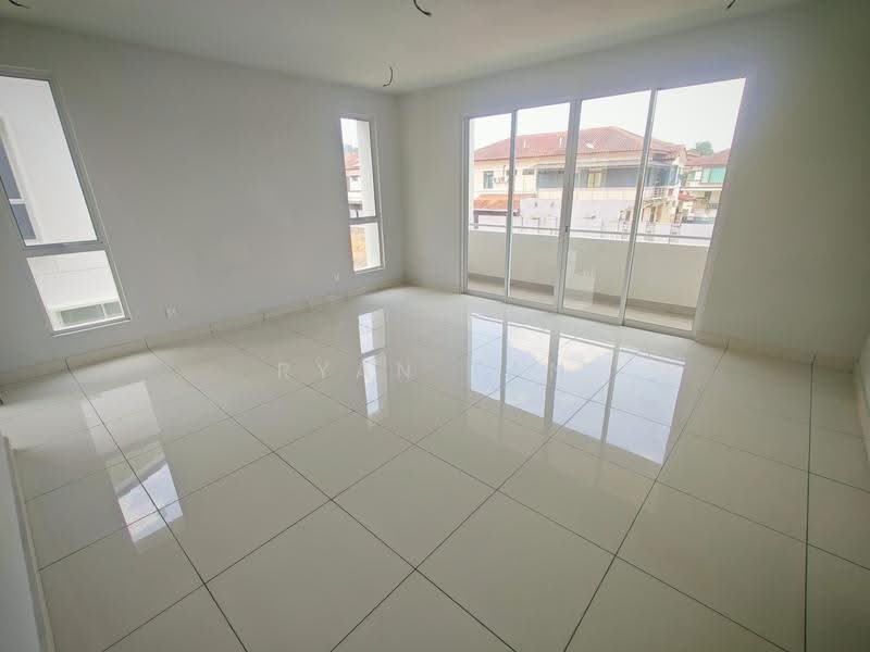 Rumah Berkembar untuk Dijual di Bandar Seri Alam (Masai) - Ryan Tan - Interior - PropertyGuru.com.my