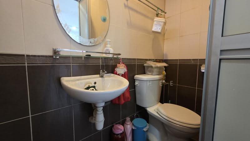 Rumah Teres 2-Tingkat untuk Dijual di Batu Caves (Selangor) - Joyce Chee - Bathroom - PropertyGuru.com.my