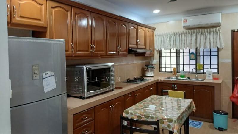 2-storey Terraced House for Rent in Klang (Selangor) - Jesslyn Tong - Kitchen - PropertyGuru.com.my