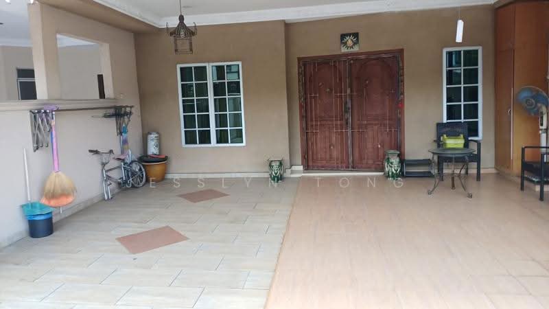 2-storey Terraced House for Rent in Klang (Selangor) - Jesslyn Tong - Exterior - PropertyGuru.com.my