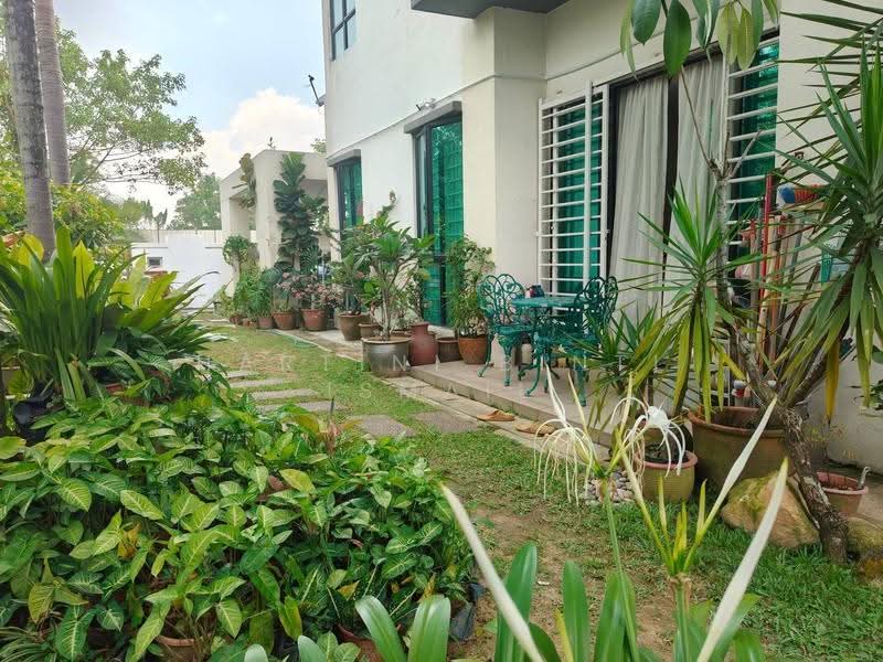 2-storey Terraced House for Sale in Alam Impian (Shah Alam) - Hartini Binti Ismail - PropertyGuru.com.my
