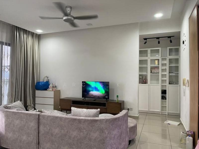Kondominium untuk Disewa di Lakeville Residence - Marcus Koh - Living Room - PropertyGuru.com.my