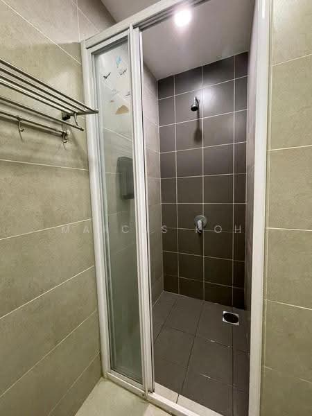 Kondominium untuk Disewa di Lakeville Residence - Marcus Koh - Bathroom - PropertyGuru.com.my