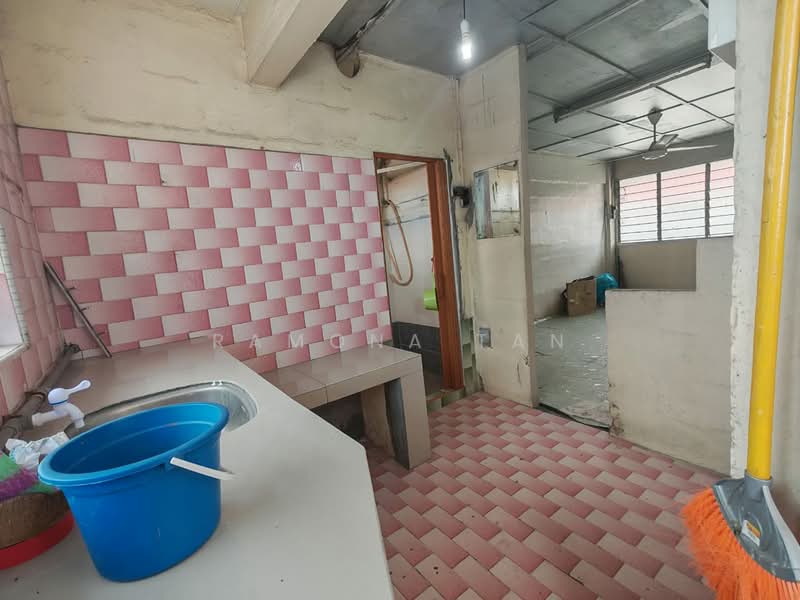 Flat for Sale at Rumah Pangsa Gajah Berang - Ramona Tan - PropertyGuru.com.my