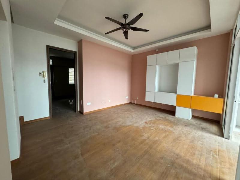 4.5-storey Terraced House for Sale in Happy Garden (Kuchai Lama) - Ming Ju Li - PropertyGuru.com.my