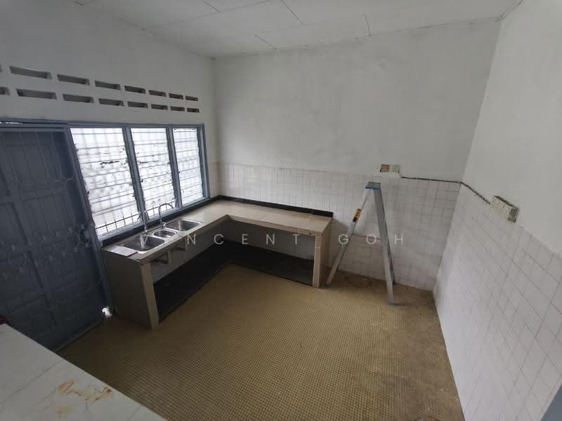 Rumah Teres 1-Tingkat untuk Dijual di Kepong (Kuala Lumpur) - Vincent Goh - Kitchen - PropertyGuru.com.my