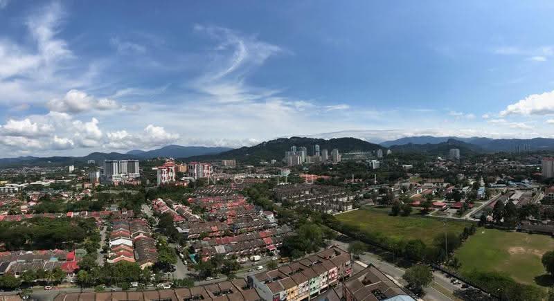 Kediaman Servis untuk Dijual di Danau Kota Suite Apartments - Ming Ju Li - Exterior - PropertyGuru.com.my