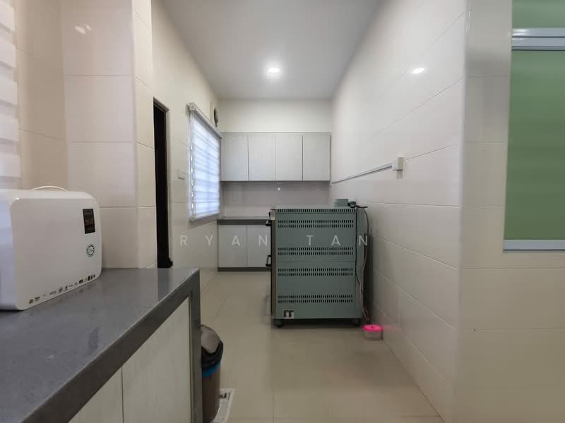 Rumah Teres untuk Dijual di Johor Bahru (Johor) - Ryan Tan - Kitchen - PropertyGuru.com.my