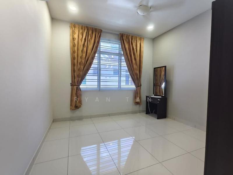 Rumah Teres untuk Dijual di Johor Bahru (Johor) - Ryan Tan - Bedroom - PropertyGuru.com.my